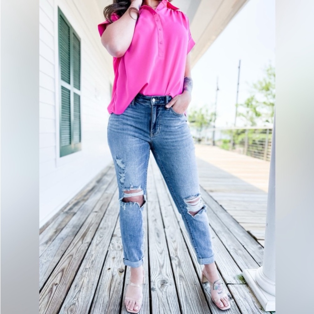 Judy Blue Boyfriend fit Distressed/destroyed medium wash size 13/31 JB8281MD